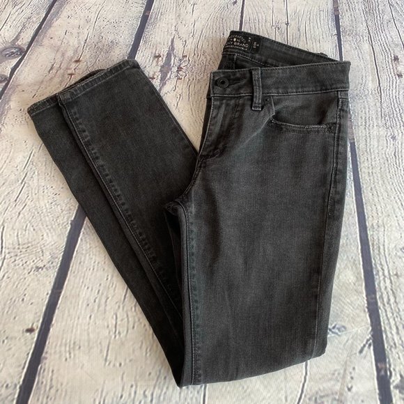 Lucky Brand Lolita Skinny Ripped Jeans - Picture 6 of 7